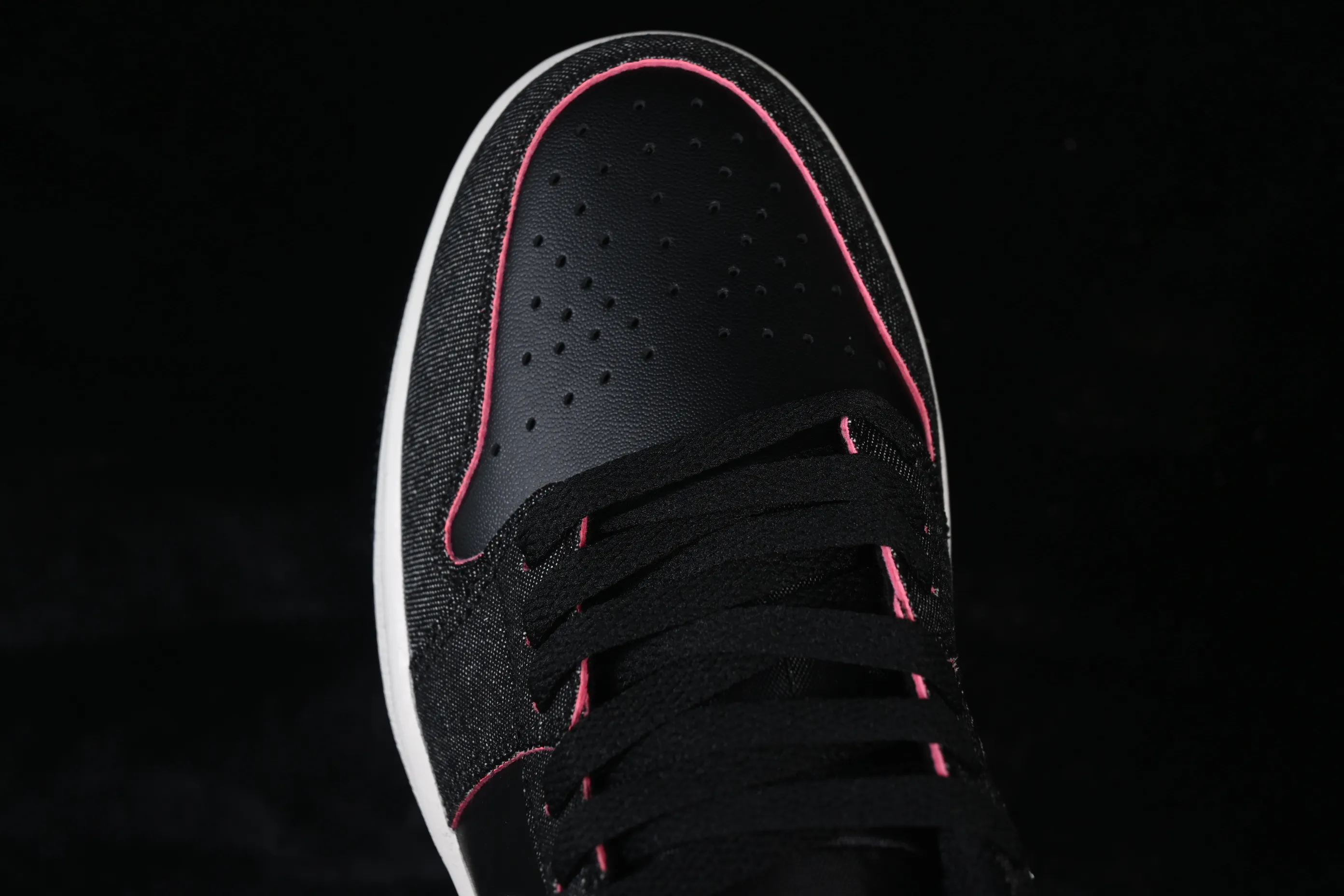 All categories Air Jordan Jordan series basketball shoes Air Jordan 1 Low Air Jordan 1 Low AJ1 Joe 1 black denim low-top cultural casual sneakers IR0842-010